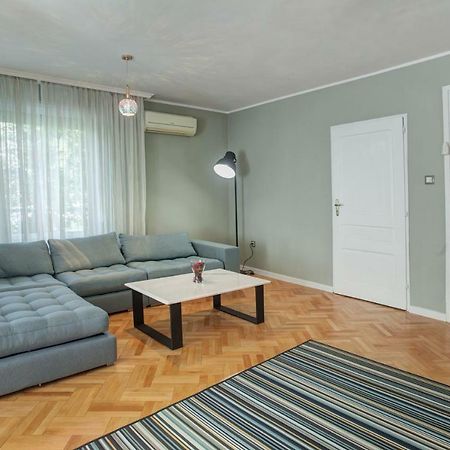 Spacious Flat Close To The American Embassy Sófia Exterior foto