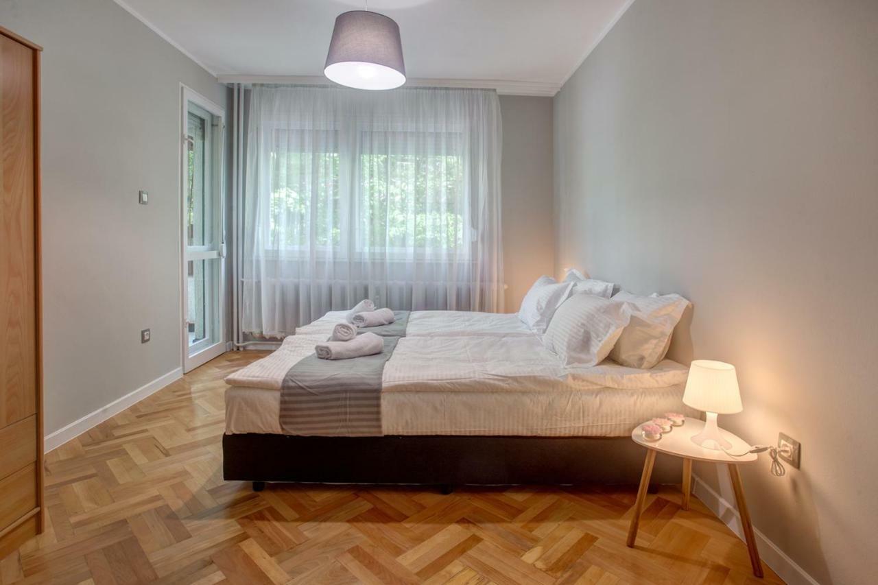 Spacious Flat Close To The American Embassy Sófia Exterior foto