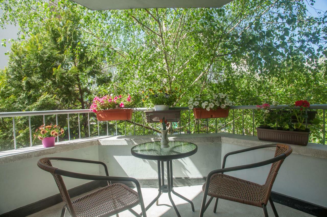Spacious Flat Close To The American Embassy Sófia Exterior foto