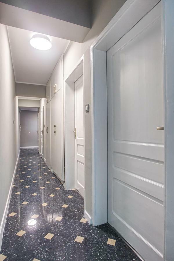 Spacious Flat Close To The American Embassy Sófia Exterior foto