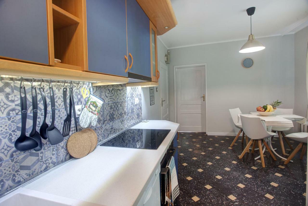 Spacious Flat Close To The American Embassy Sófia Exterior foto